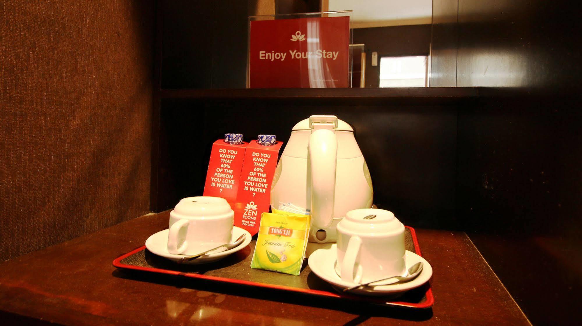 Zen Rooms Grand Hotel Lembang Exterior photo