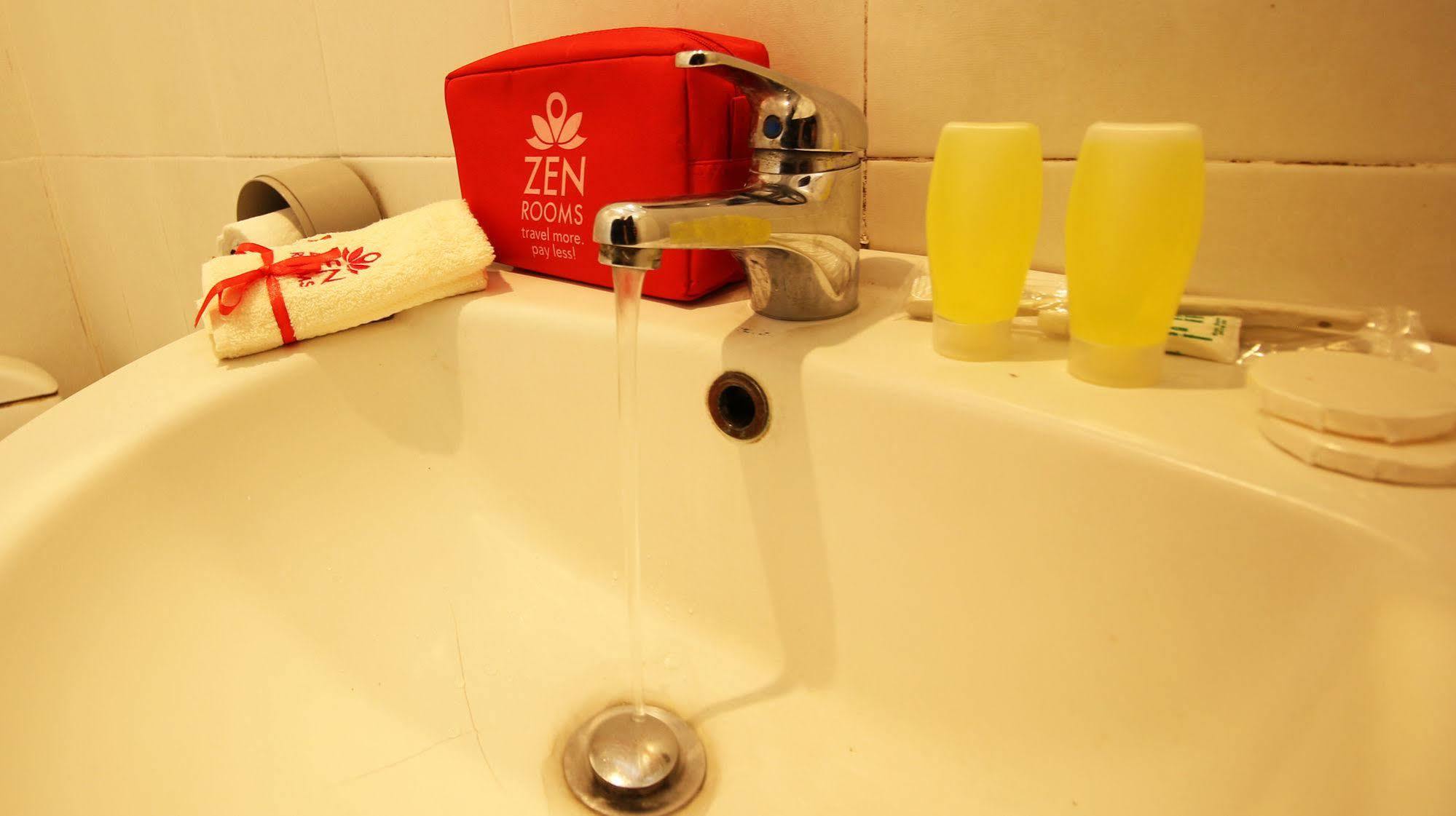 Zen Rooms Grand Hotel Lembang Exterior photo